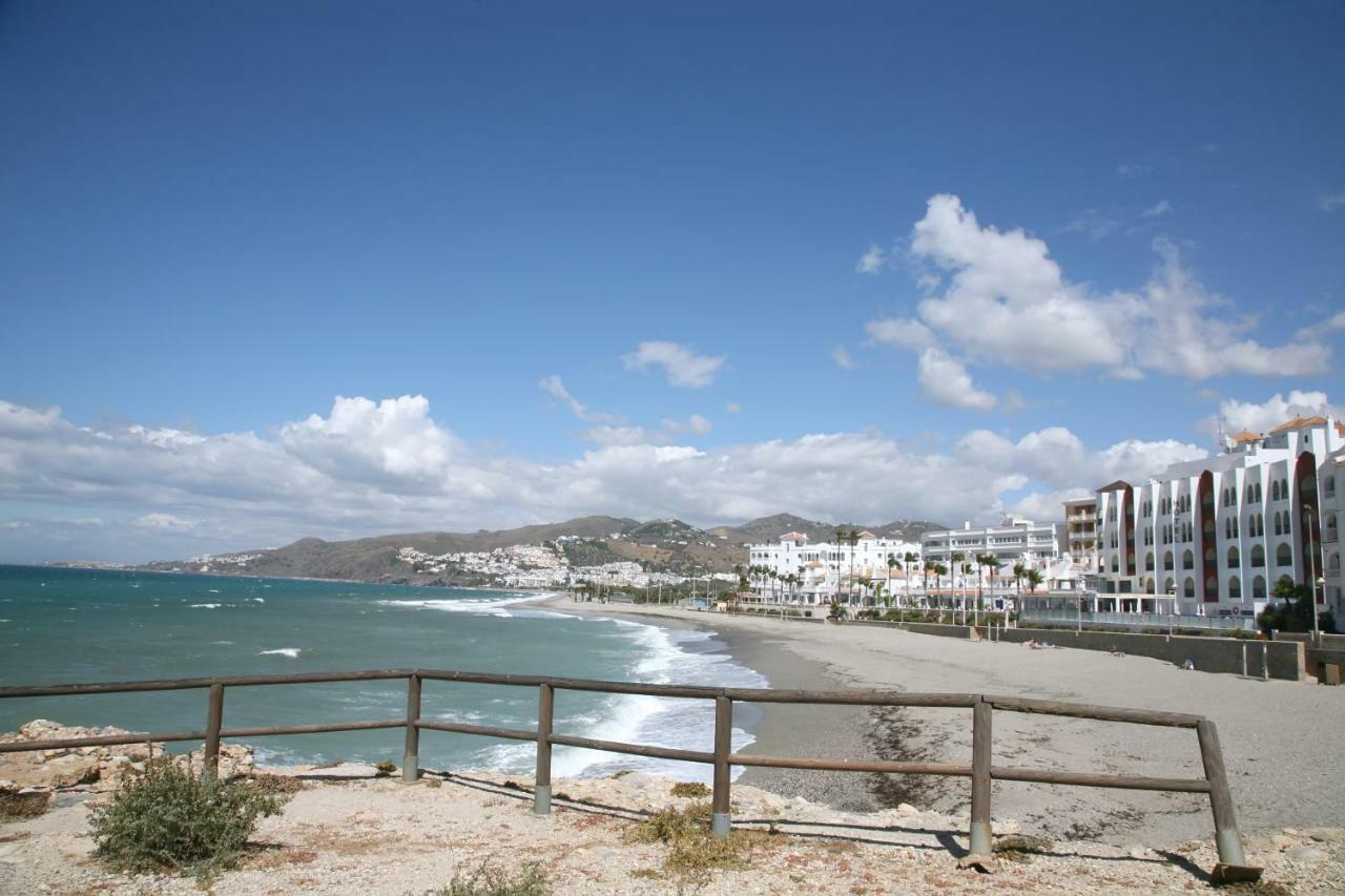 Apartamento Con Vistas En Nerja Esterno foto